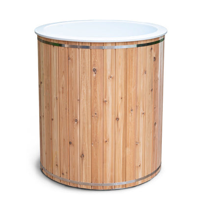 The Baltic Plunge Tub - LeisureCraft