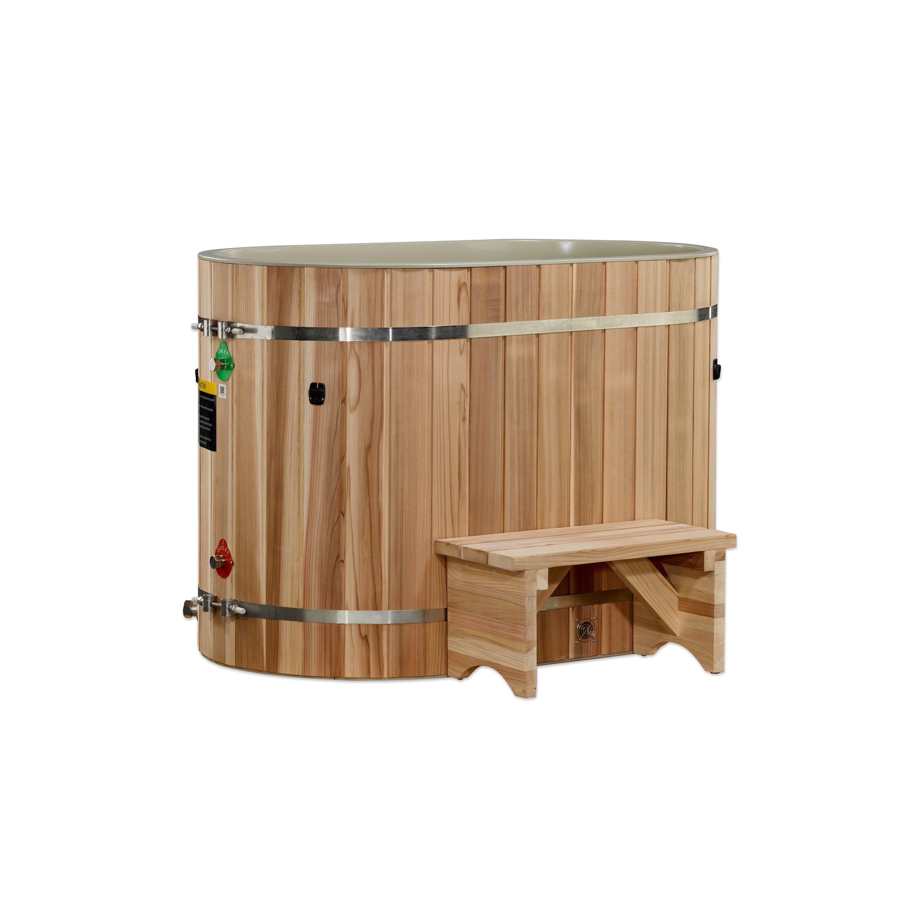 Dynamic Cold Therapy Cedar Oval cold plunge tub, rear view with step